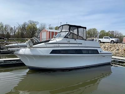 BOATZON | Carver Yachts 320 Mariner 1990