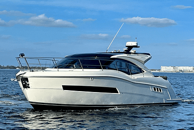 BOATZON | Carver Yachts C37 COUPE 2019