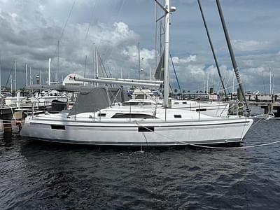 BOATZON | Catalina 356 2025