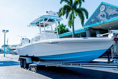 BOATZON | Caymas 28 HB Twin 2023