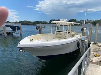 BOATZON | Century 3200 Center Console 2020