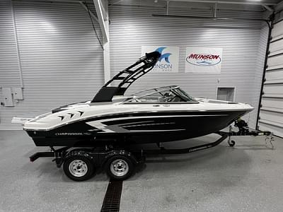 BOATZON | Chaparral 21 SSI Sport 2024