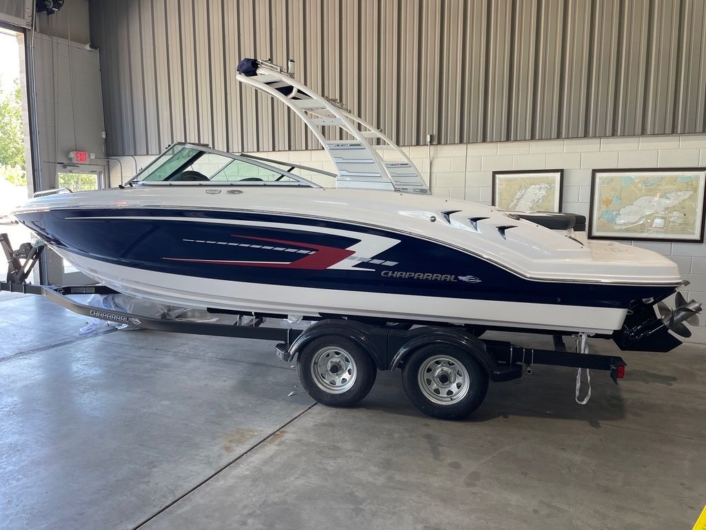2025 Chaparral 23 SSi - Sold Boat
