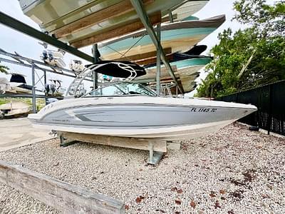 BOATZON | Chaparral 23 SSi OB 2022