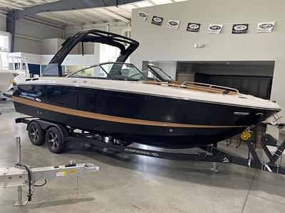 BOATZON | Chaparral 267 SSX 2024