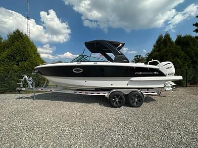 BOATZON | Chaparral 270 OSX 2024