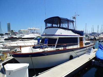 BOATZON | CHB Heritage 42 Trawler 1980