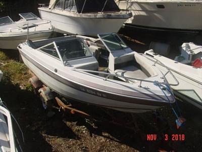 BOATZON | Chris Craft 182 Scorpian Bowrider Mercruiser 898 1984