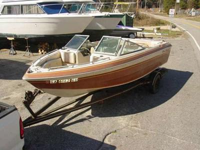 BOATZON | Chris Craft 184 Scorpian Mercruiser 140 1985