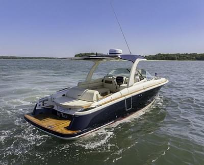 BOATZON | Chris-Craft 31 GT 2022