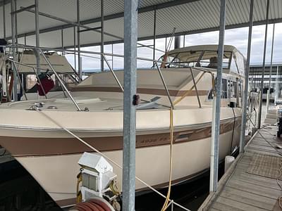 BOATZON | Chris-Craft 381 1982