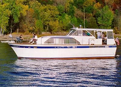 BOATZON | Chris-Craft Constellation 1964