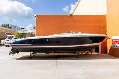 BOATZON | Chris-Craft Corsair 32 2013