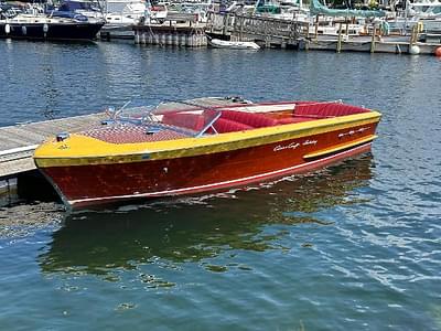 BOATZON | Chris-Craft HOLIDAY 24 1953