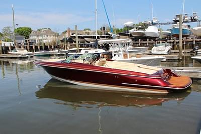 BOATZON | Chris Craft Launch 28 2012