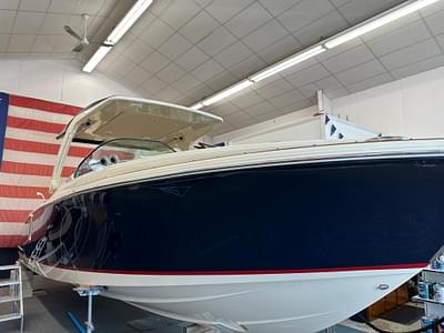 BOATZON | Chris-Craft Launch 31 GT 2024