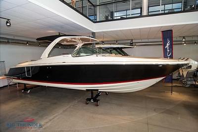 BOATZON | Chris-Craft Launch 35 GT 2024