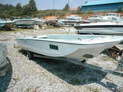 BOATZON | Chrysler 14 Stick Steer Hull 1971