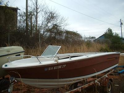 BOATZON | Citation Boats 17ft Marquis Bowrider Mercruiser cut 1981