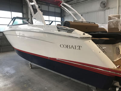 BOATZON | Cobalt Boats R6 2024