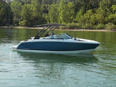 BOATZON | Cobalt Boats R6 2024