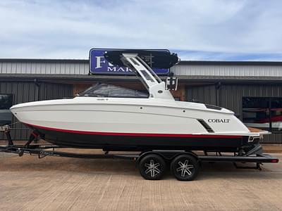 BOATZON | Cobalt R6 Surf 2025