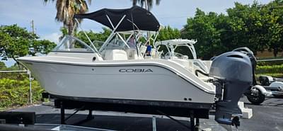 BOATZON | Cobia 220 Dual Console 2022