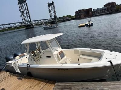 BOATZON | Cobia 301CC 2019 BOATZON | Cobia 301CC 2019