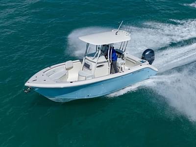 BOATZON | Cobia Boats 220 CC 2025