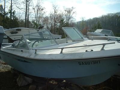 BOATZON | Cobia Boats Closed Bow 1968 BOATZON | Cobia Boats Closed Bow 1968