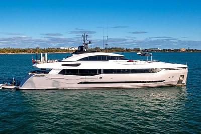 BOATZON | Columbus Yachts 40 S Hybrid 2013