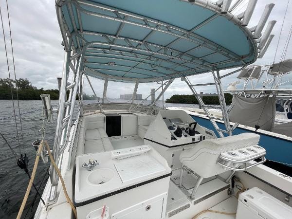 Used Contender 35 Express Side Console 1992 for sale in miami