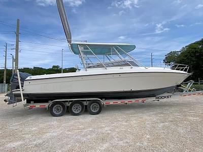 BOATZON | Contender 35 Side Console 2000