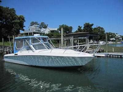 BOATZON | Contender Side Console07 EnginesTower 2000