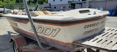 BOATZON | Correct Craft 2001 Inboard 1986