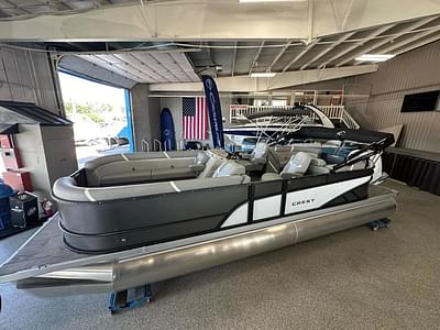 BOATZON | Crest Classic DLX 240 SLC CPT 2024