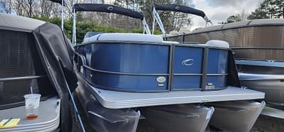 BOATZON | Crest Classic LX 220 2024