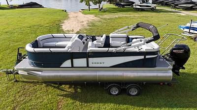 BOATZON | Crest Classic LX 220 L CPT 2023