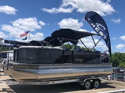 BOATZON | 2023 Crest Classic Platinum 220 SLC