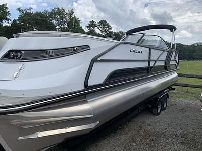 BOATZON | Crest Continental NX 270 SLRC CP3 300 hp 2023