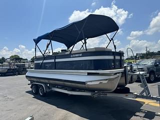 BOATZON | Crest II 220 SL 2019