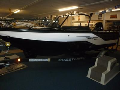 BOATZON | Crestliner