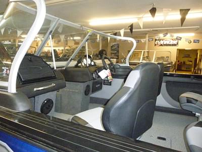 BOATZON | Crestliner BOATZON | Crestliner