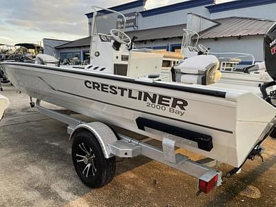 BOATZON | Crestliner 2000 Bay 2023