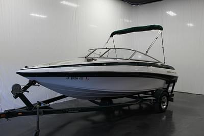 BOATZON | CROWNLINE 180 BR 2004