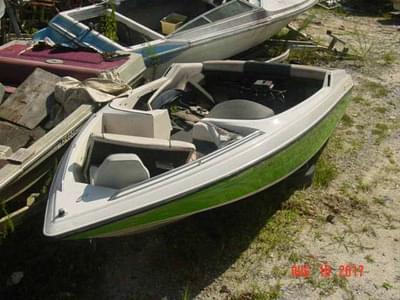 BOATZON | Crownline 182 John Deere Mercruiser 43 Less Drive 1992