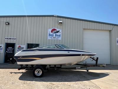 BOATZON | 2001 Crownline 192 BR