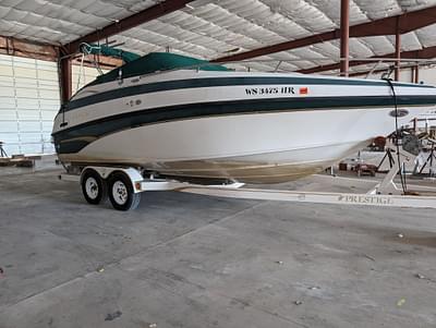 BOATZON | Crownline 230 CCR 2001