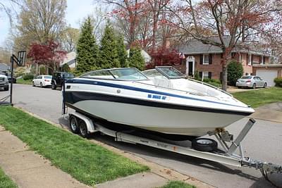 BOATZON | Crownline 236 LS 2006