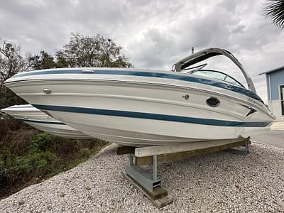 BOATZON | Crownline 260 XSS 2023